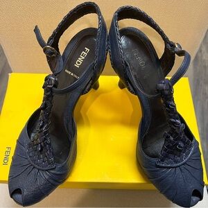 FENDI Vintage Braided T- Strap Peep Toe Leather Pumps High Heels Blue Shoes 9